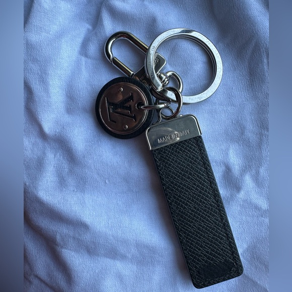 Authentic Louis Vuitton Bag Charm Keychain - Picture 2 of 3